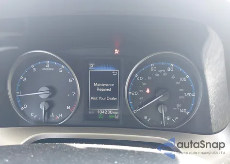 2018 Toyota Rav4 Xle из США, поврежденный, VIN JTMWFREV4JJ200344